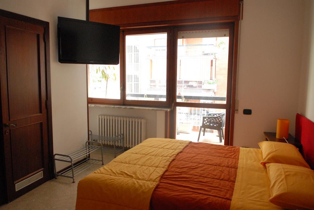 Bed & Breakfast Maricentro Taranto Quarto foto